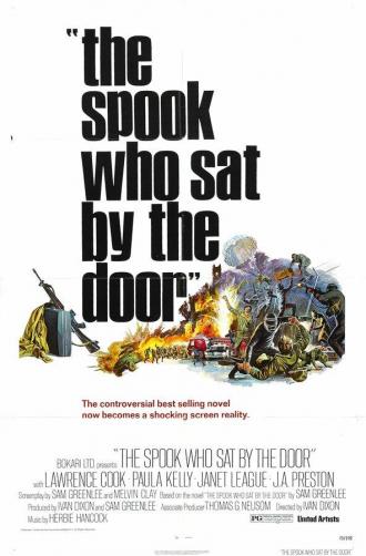 Призрак, который сидит у двери (фильм 1973)