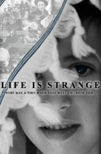 Жизнь — странная штука (фильм 2012)