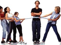 Американские сериалы 2000 года