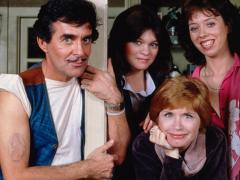 Сериалы комедии 1975 года